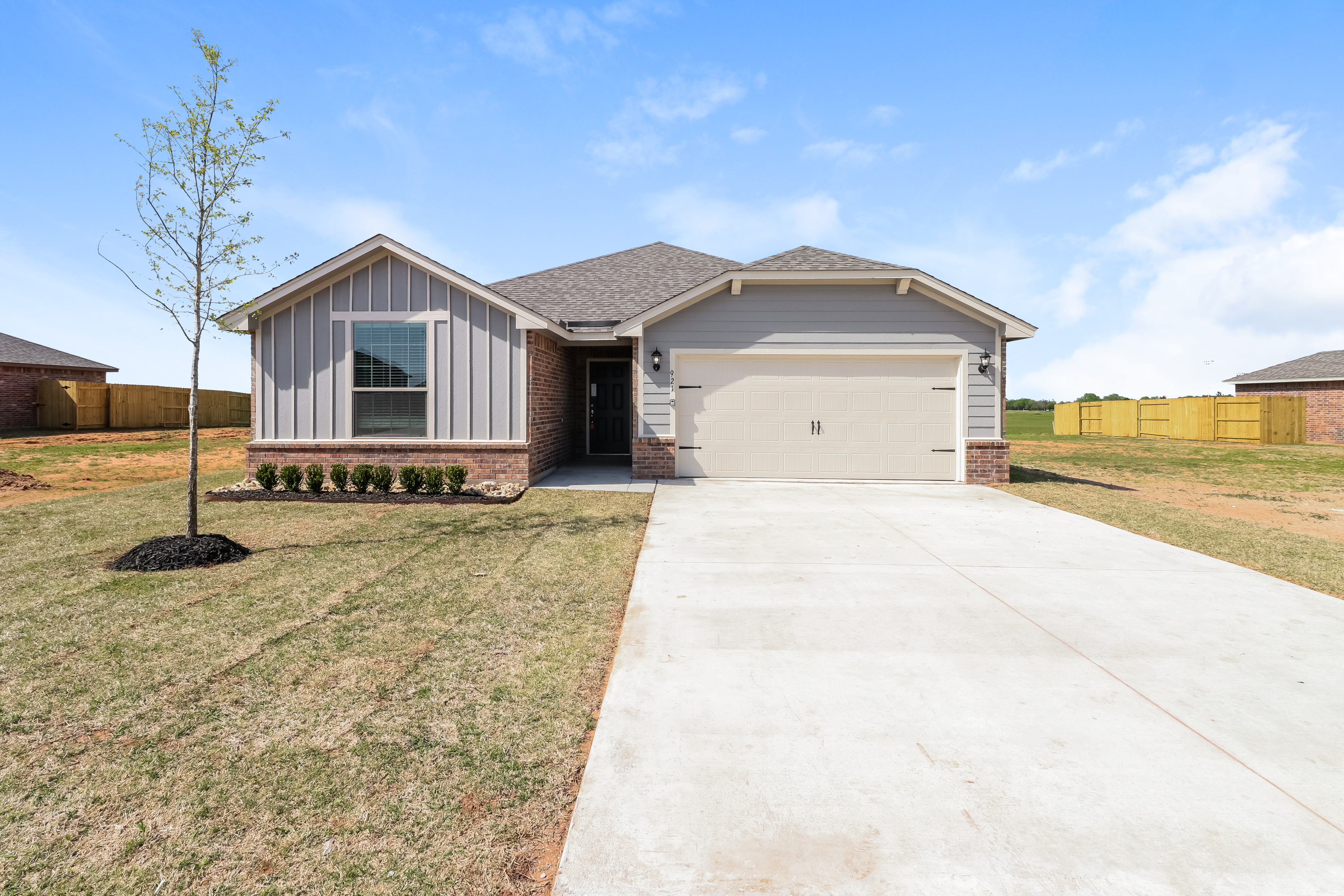 921 NW 6th St Newcastle, OK 73065